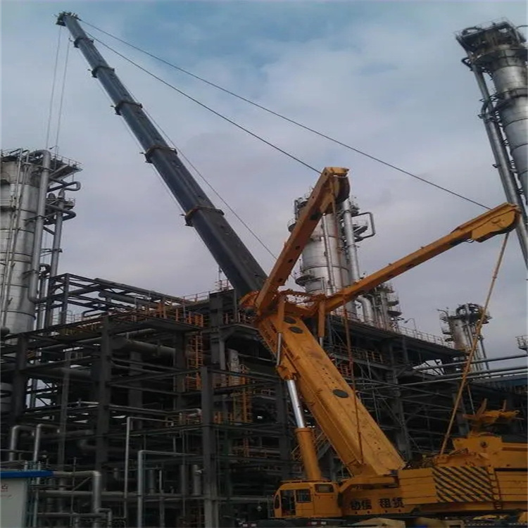 钦北吊板房的吊车